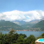 Erica Con Piscina Privata Sul Di Prázdninový dům Colico