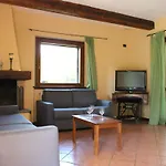 Erica Con Piscina Privata Sul Di Prázdninový dům Colico